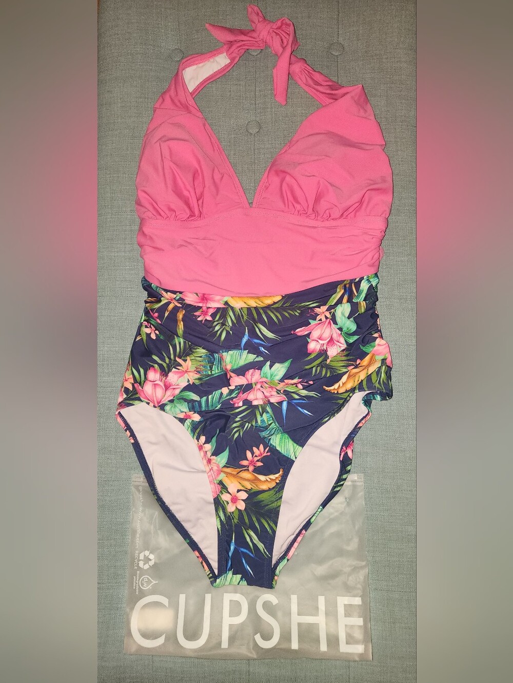 NWT Cupshe Pink & Tropical Print Halter Neck & Tummy Control One-Piece Swimsuit